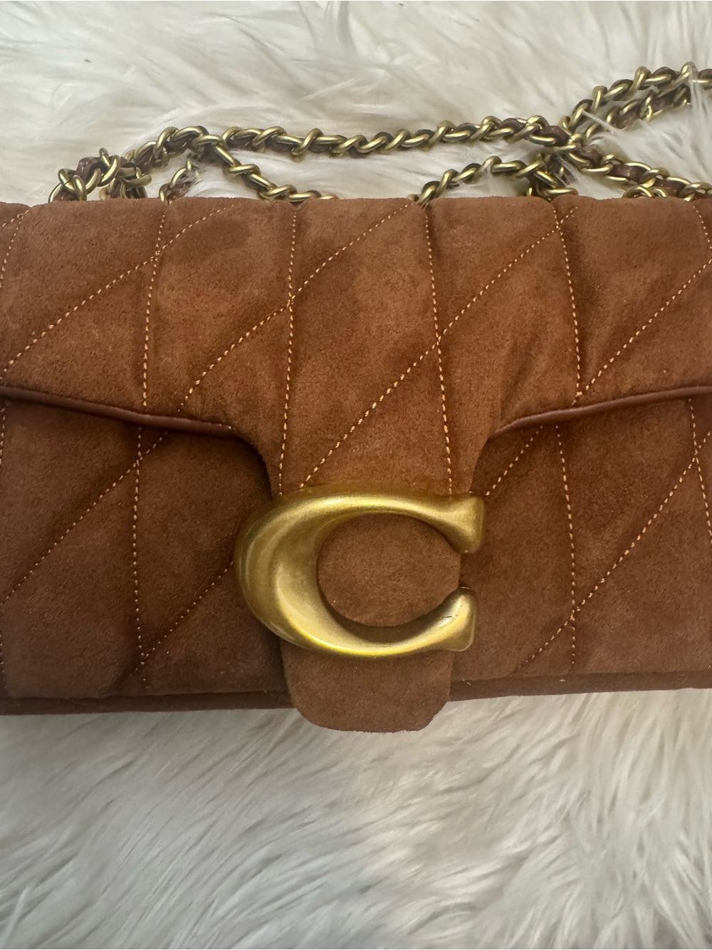Coach Quilted Suede Shoulder Bag in Rust with Gold Chain - Picture 3 of 8